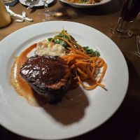 Glass House Tavern ico