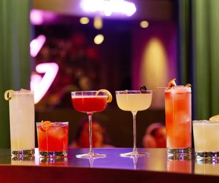 Paramount Bar - Times Square