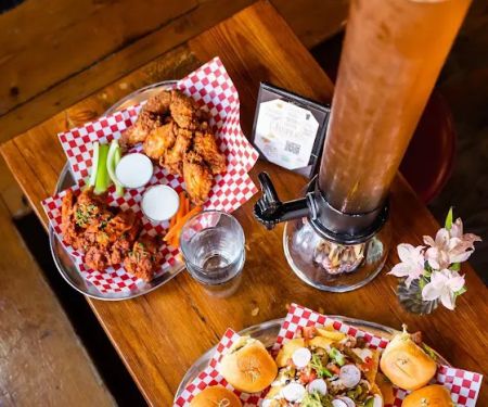 Jasper's Taphouse & Kitchen