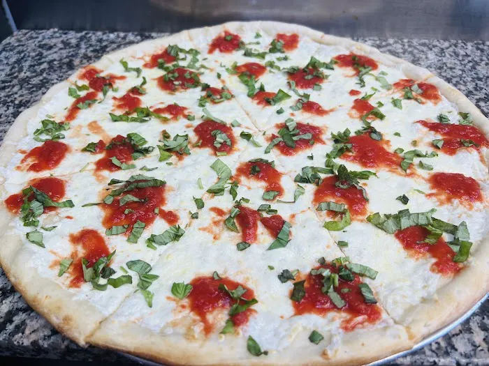Mama Pizza and More Picture 1