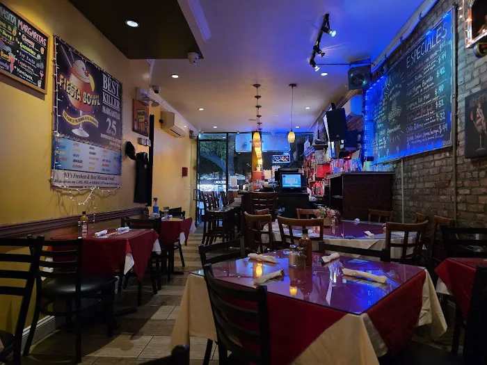 Mamasita Bar & Grill Picture 4