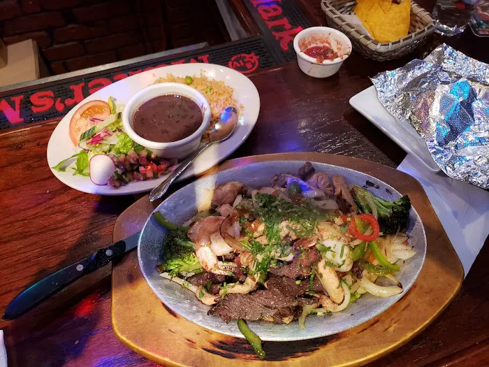 Mi Nidito Mexican Bar & Grill Picture 1
