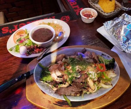 Mi Nidito Mexican Bar & Grill