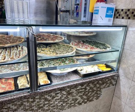 Taj Pizza