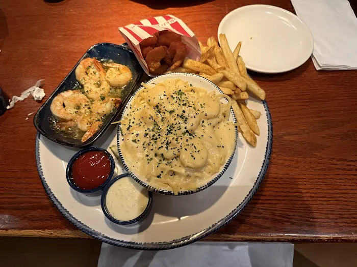 Red Lobster Picture 8