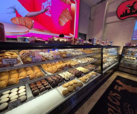 Carlo's Bakery 1500 Broadway