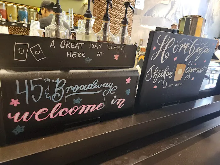 Starbucks Picture 2