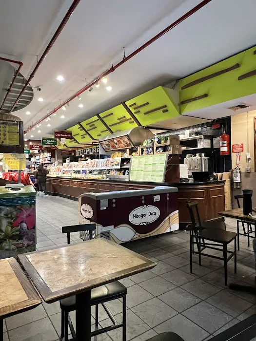 Times Deli Picture 10