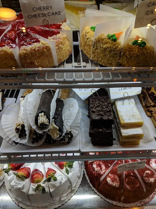 Val Cafe Picture 7