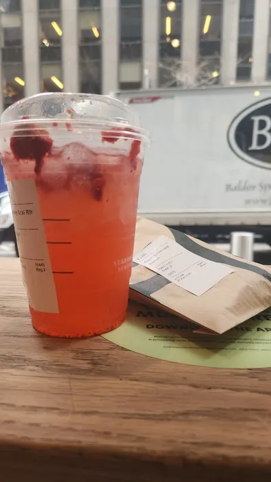 Starbucks Picture 4