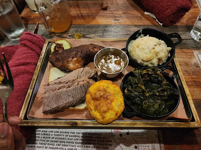Virgil's Real BBQ - NYC Picture 10