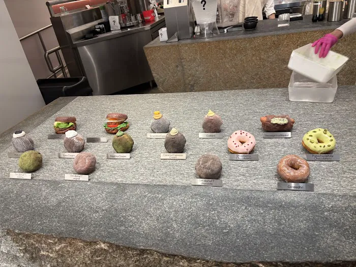 I'm donut ? times square Picture 4