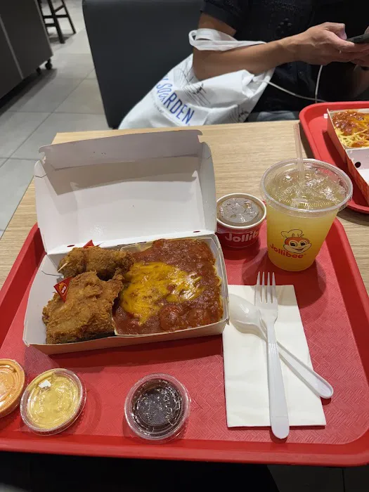 Jollibee Picture 4