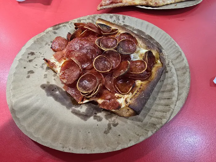 Little Italy Pizza Picture 10