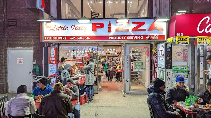 Little Italy Pizza Picture 7