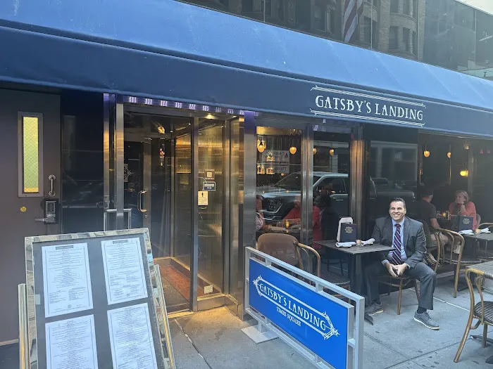 Gatsby's Landing Picture 3