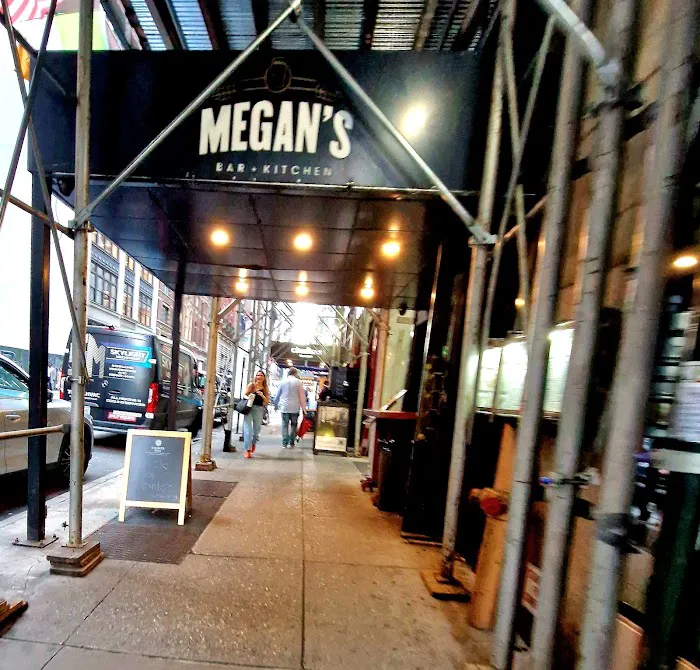 Megan's Bar and Kitchen Picture 2