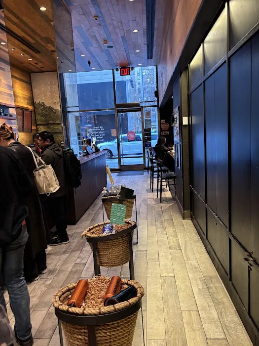 Starbucks Picture 7