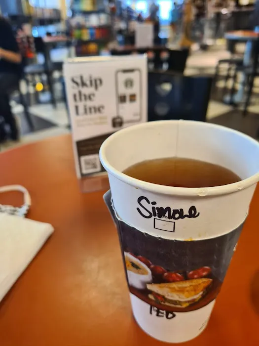 Barnes & Noble Cafe Picture 2