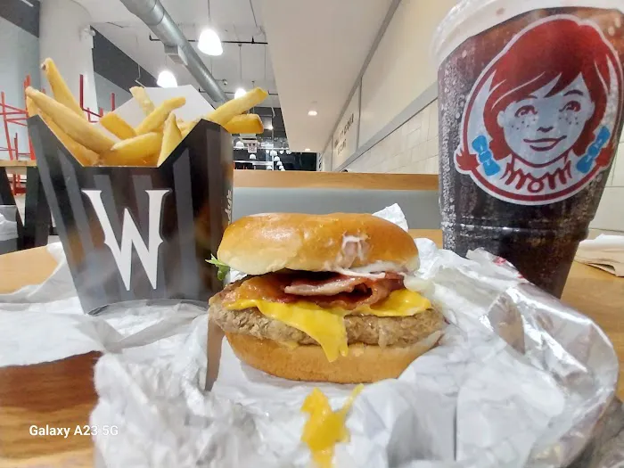 Wendy's Picture 2