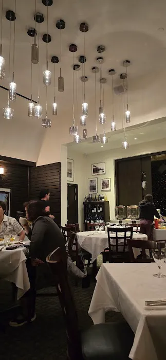 Chazz Palminteri Italian Restaurant Picture 10