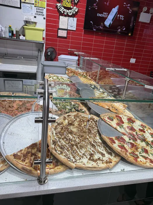 Little Italy Pizza Picture 2