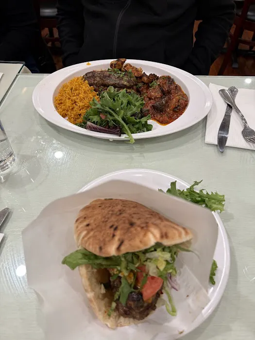 Omar's Mediterranean Cuisine Picture 3