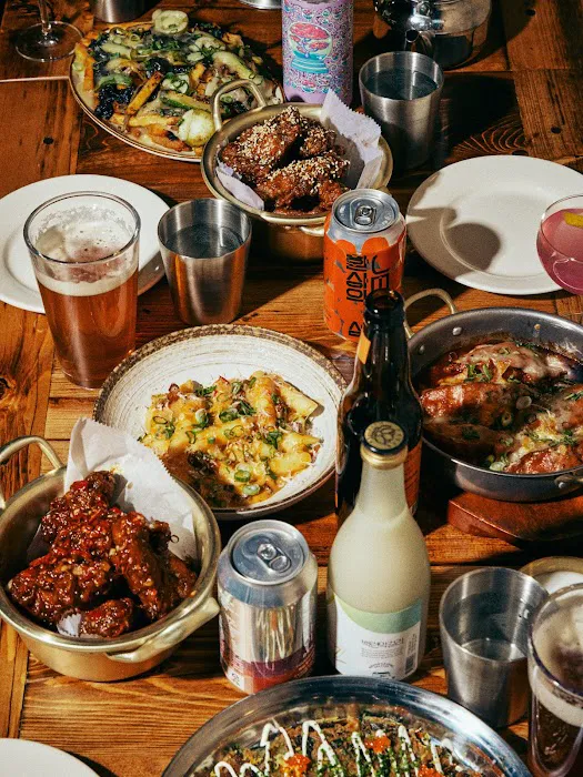 Golden Hof - Korean Bar & Grill Picture 1