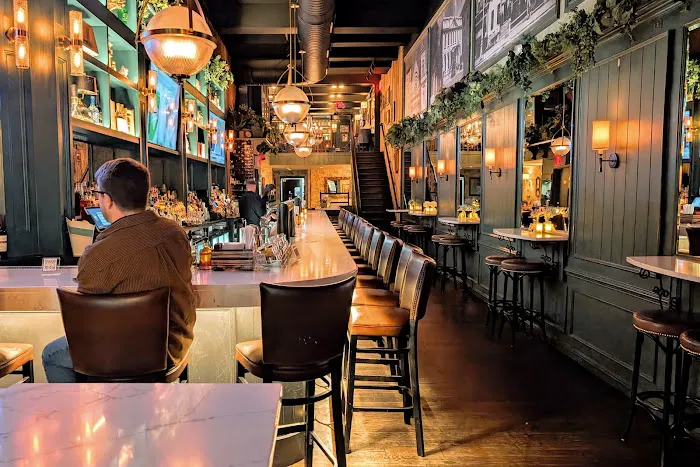 The Dawson Restaurant & Bar Picture 3