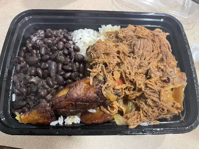 Sophie's Cuban Cuisine - Midtown West Picture 5