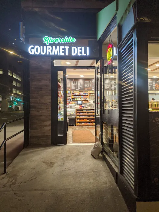 Riverside Gourmet Deli Picture 9