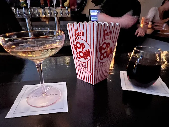 Pocket Bar 57 Picture 10