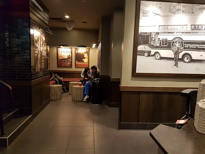 Starbucks Picture 1