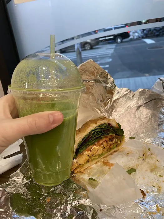 Roosevelt Gourmet Deli Picture 1