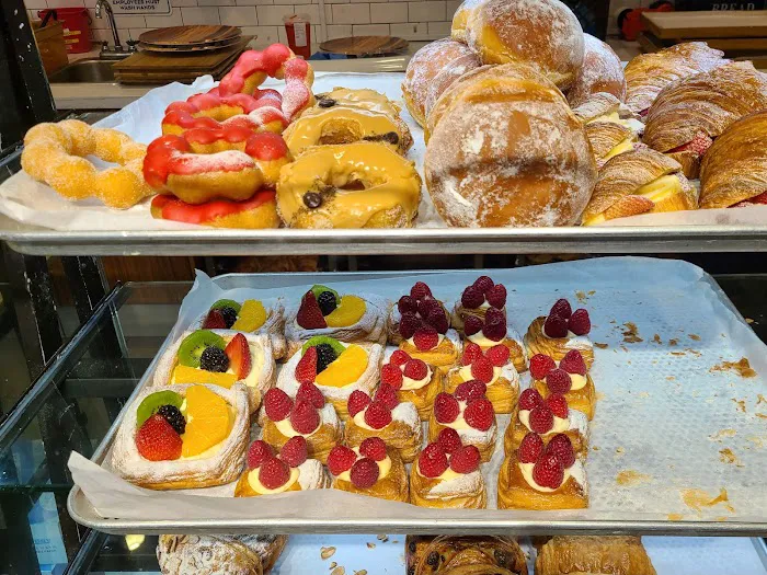 Paris Baguette Picture 8