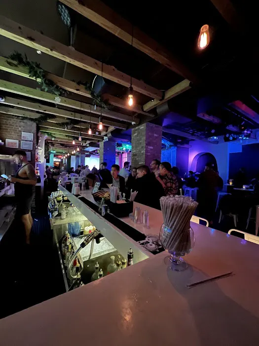 Rise Bar Picture 8