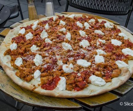 Justino's Pizza