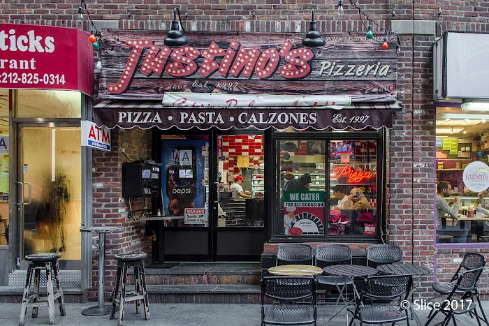 Justino's Pizza Picture 4