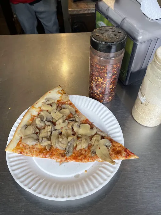 Sacco Pizza Picture 3