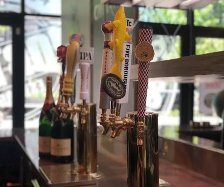 Morty's Wine & Beer Bar