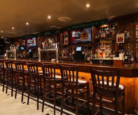 McHale's Bar & Grill