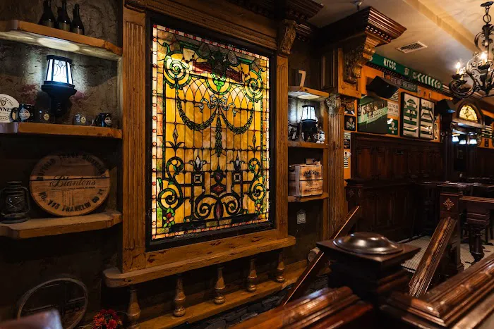 McHale's Bar & Grill Picture 3