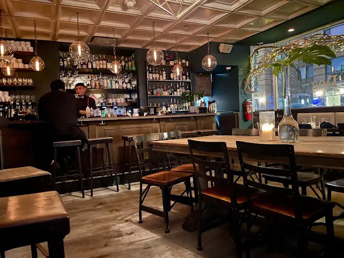 The Blue Dog Cookhouse & Bar Picture 7