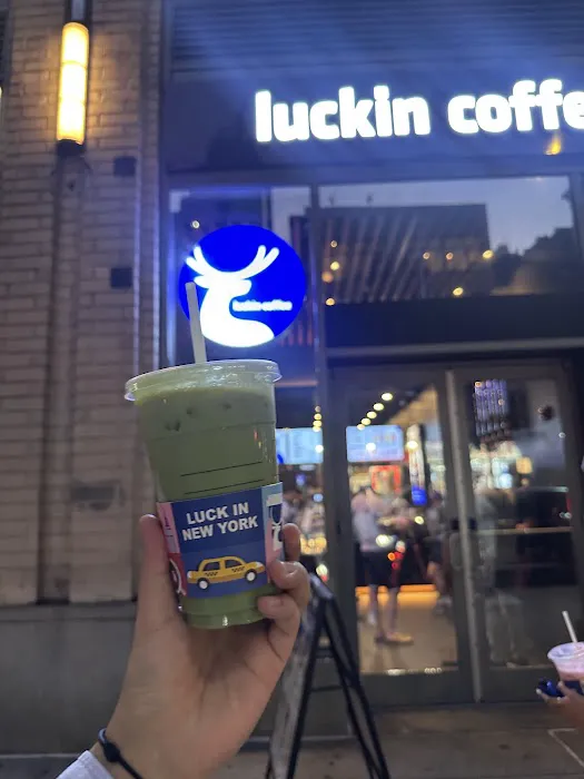 Luckin Coffee Picture 3