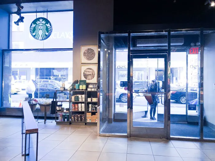 Starbucks Picture 7