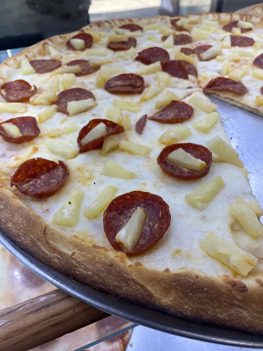 MR Pizza Picture 9
