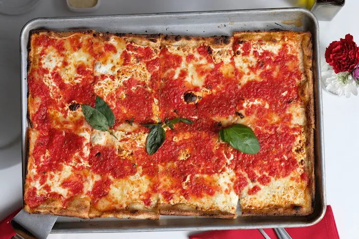 Angelo's Pizza Picture 8
