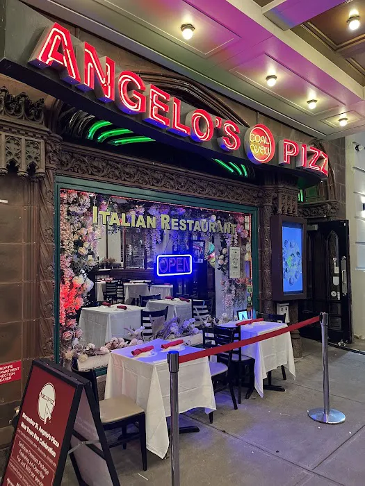 Angelo's Pizza Picture 2