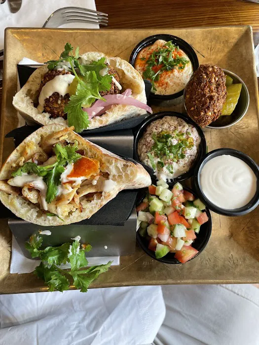 Hummus Kitchen Picture 5