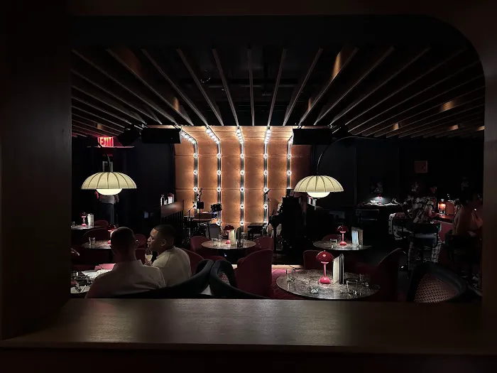 So & So's Neighborhood Piano Bar Picture 4